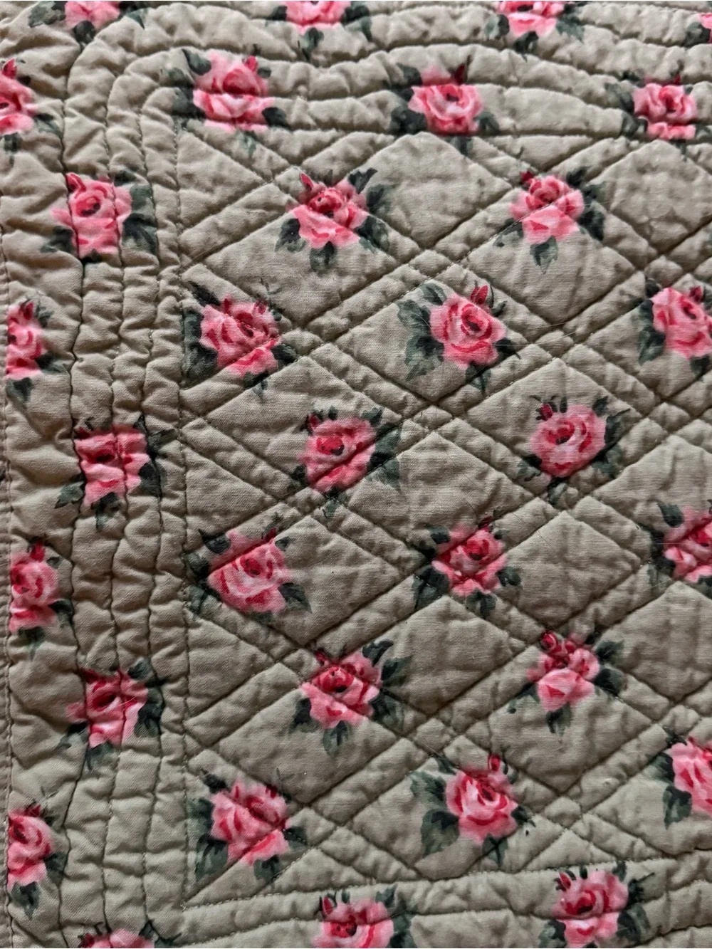 Set of 4 Two’s Company stitched floral cotton placemats pink green